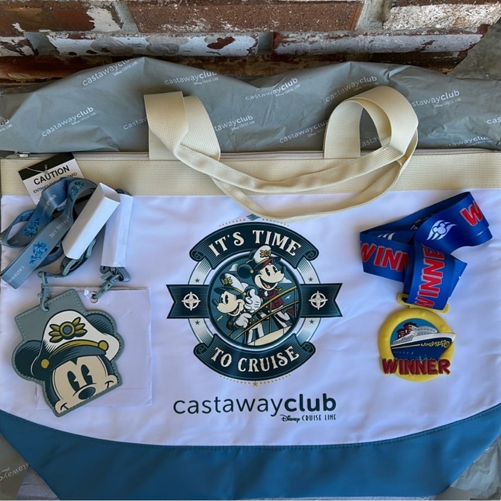 Disney Cruise Line Castaway Club Tote Bag & Lanyards